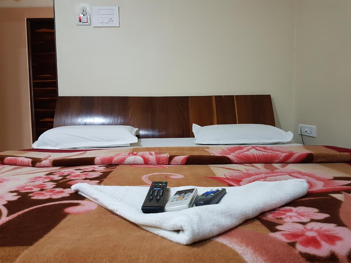 Kanchi Residency Chennai Eksteriør bilde