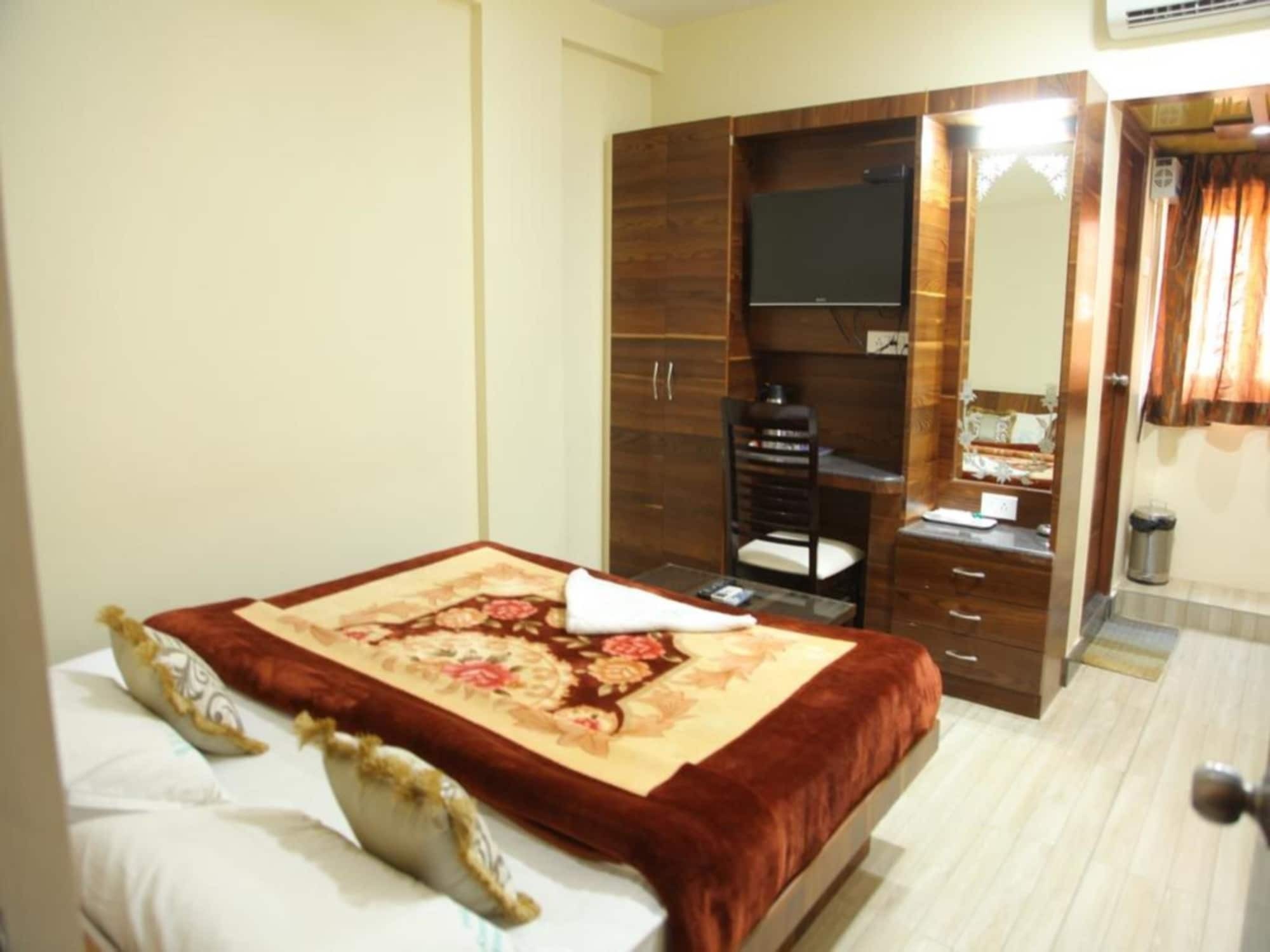 Kanchi Residency Chennai Eksteriør bilde
